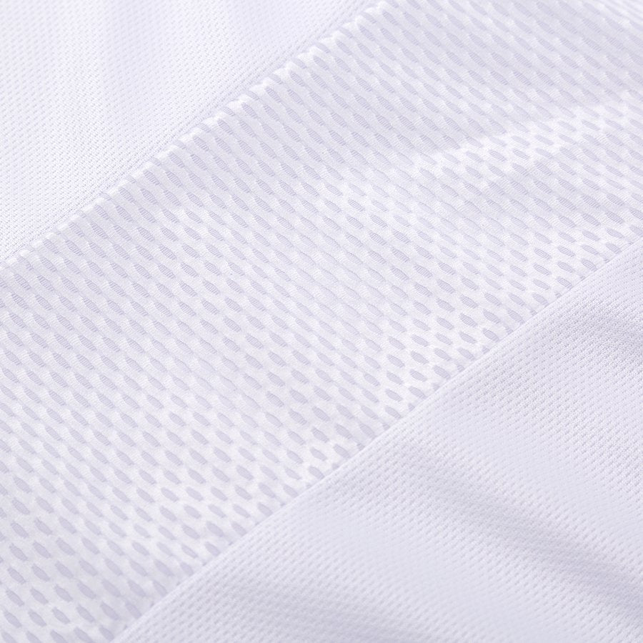 Ventilated mesh panels